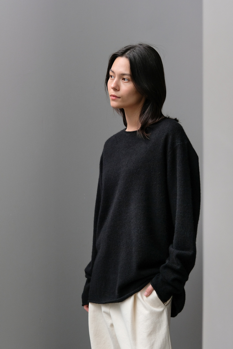 so good to wear moscow sweater black